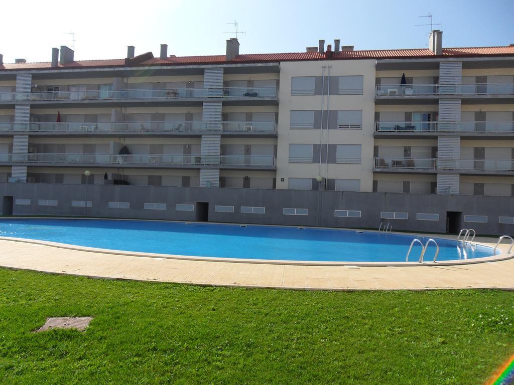 Alojamentos Campo & Mar - T1 Com Piscina São Martinho do Porto Eksteriør billede