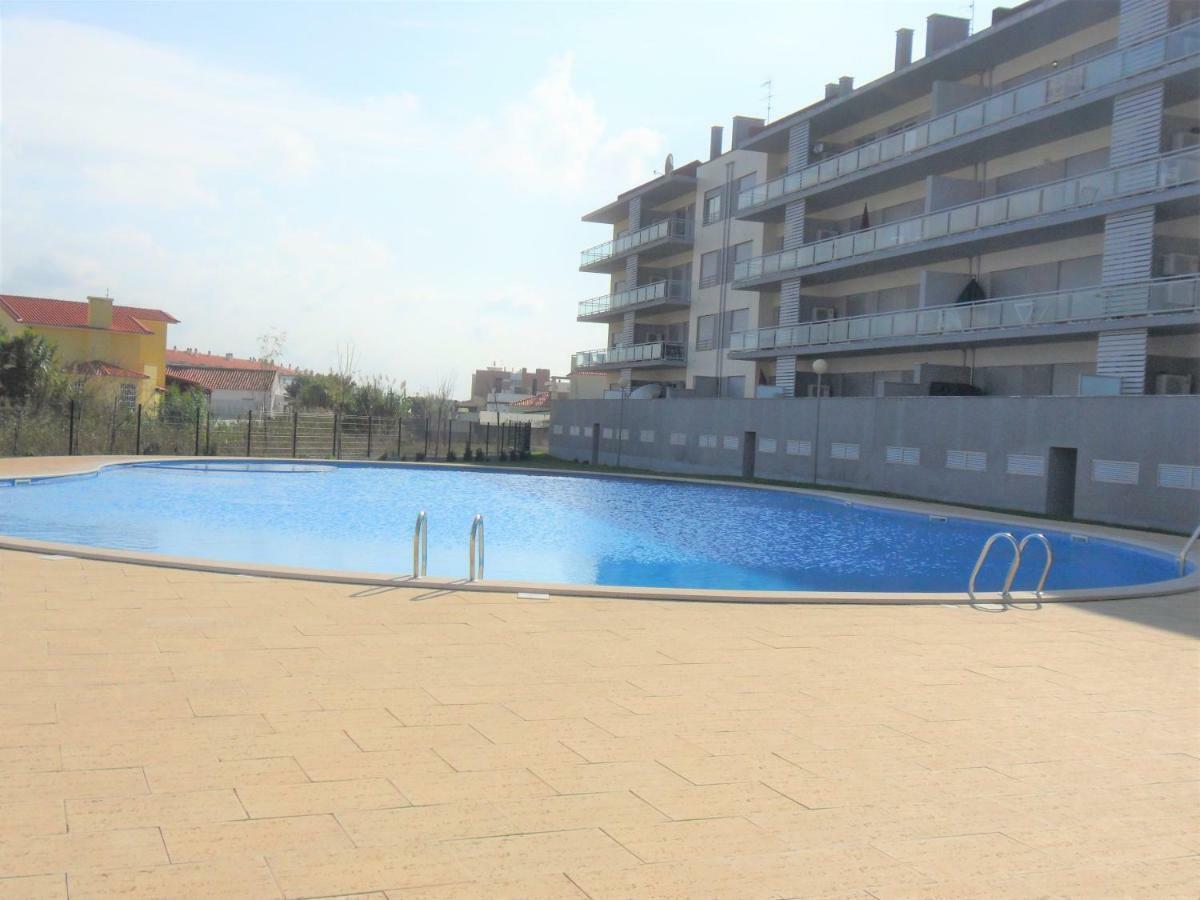 Alojamentos Campo & Mar - T1 Com Piscina São Martinho do Porto Eksteriør billede